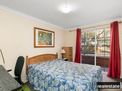 37 / 30 Bishops Row, East Perth