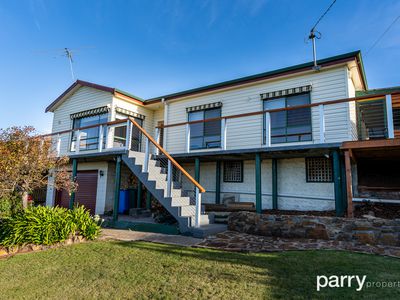 12 Ringarooma Road, Scottsdale