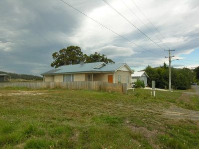 Smith Street, Cygnet