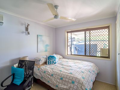 6 CARMEL COURT, Point Vernon