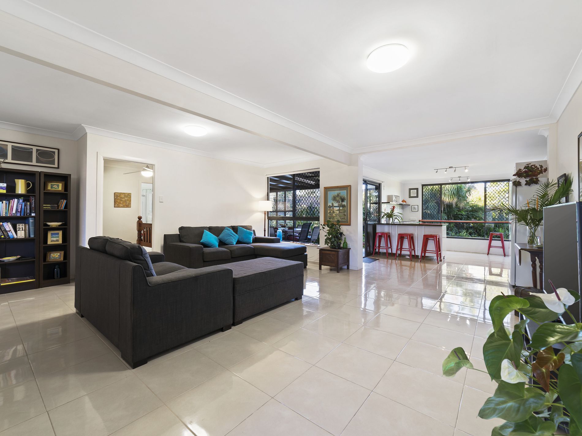 21 The Lakes Drive, Tweed Heads West