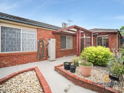 2 / 18 Verbena Crescent, Noble Park