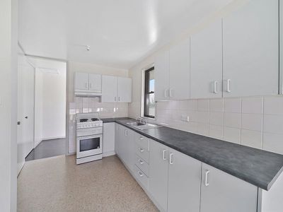 15 O'Neill Road, Menai