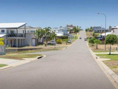 133 Goicoechea Drive, Bushland Beach