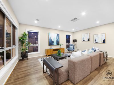 8 Basalt Drive, Clyde North