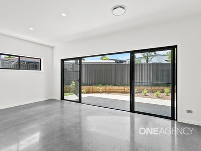 2 / 3 Brook Street, Dapto