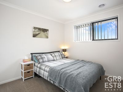 3 Quist Parade, Cranbourne West