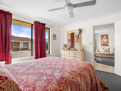 15 / 5 SAINTE MAXIME AVENUE, Port Kennedy