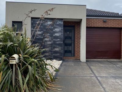 1 / 159 Botanica Springs Boulevard, Brookfield