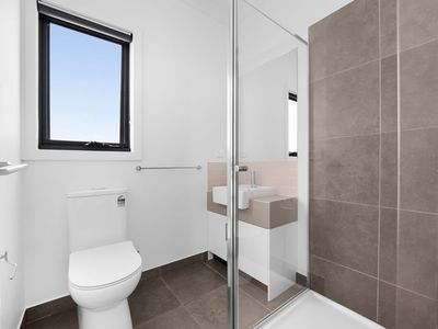 496E Armstrong Road, Werribee