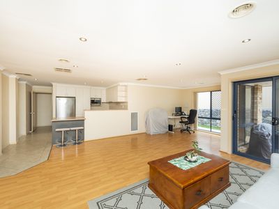 145 Halloran Drive, Jerrabomberra