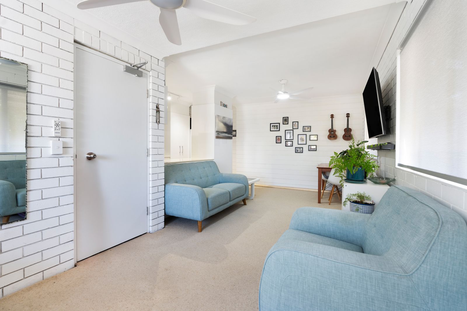 Photo 5 of 13, 2/9 Boorook Street, Buddina