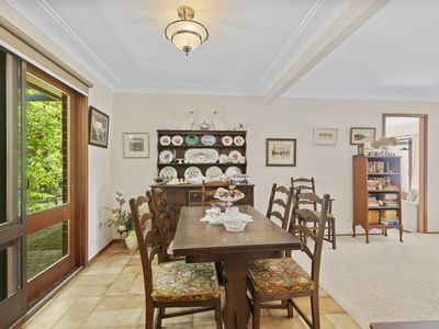 2 East Close, Hawks Nest