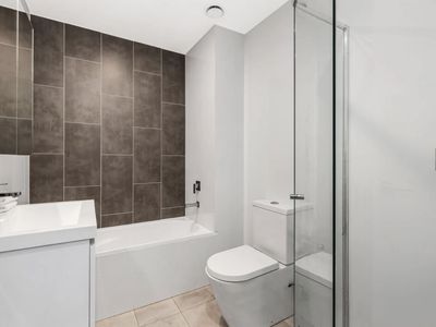 211 / 4 Gerbera Place, Kellyville