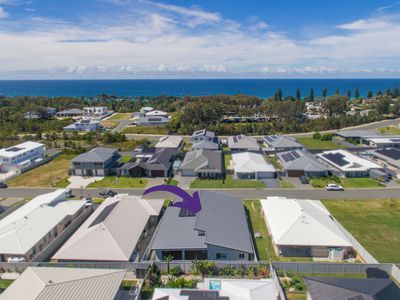 27 Shores Crescent, Diamond Beach