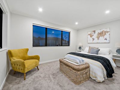 8 Teitei Rise, Flat Bush