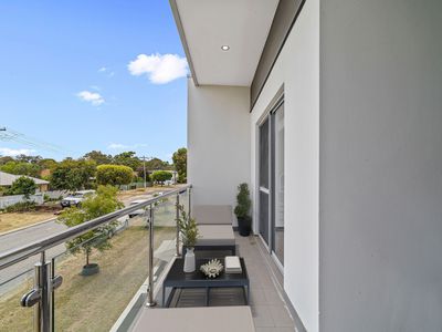 7 / 18 Elvire Street, Midland