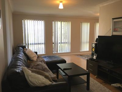 2B Havenvale Crescent, Dianella