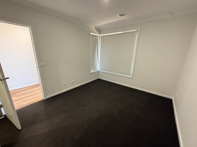 15 Duncliffe Road, Truganina