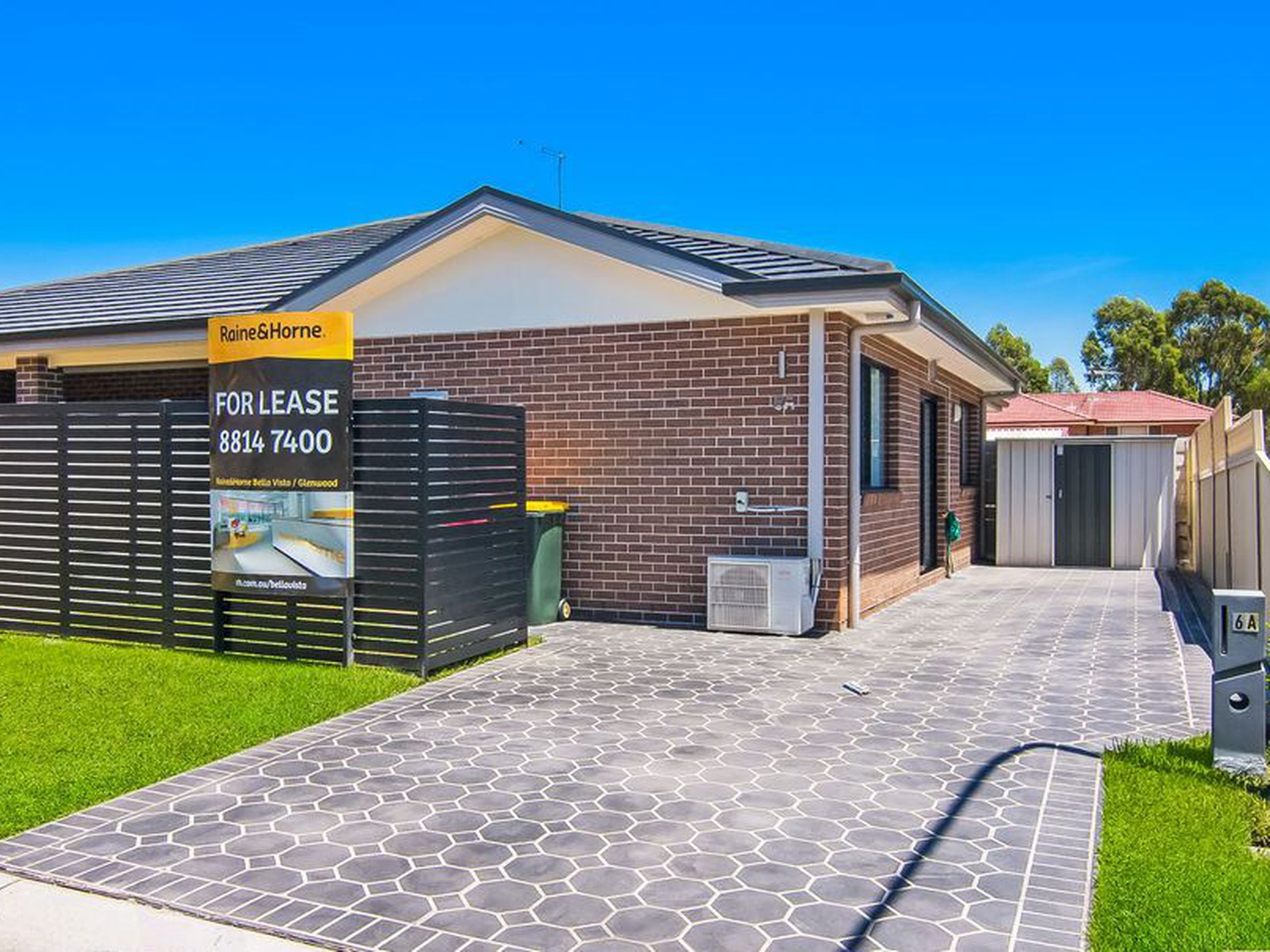 6A Pardalote Street, Glenwood