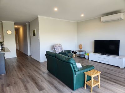 4 / 55 The Vines Drive, Normanville
