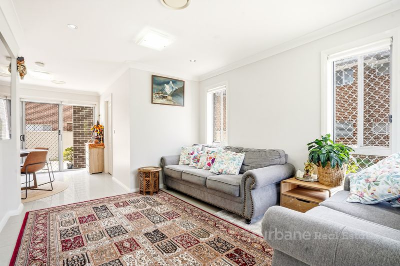 10 / 27 Valeria Street, Toongabbie