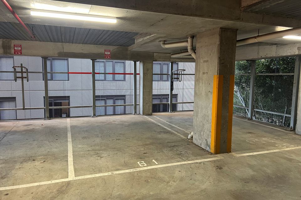 1128 / 572 St Kilda Road, Melbourne