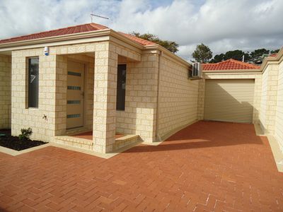 15B Myimbar Way, Nollamara
