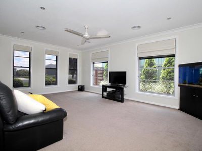 74 Swanbrooke Street, Windradyne