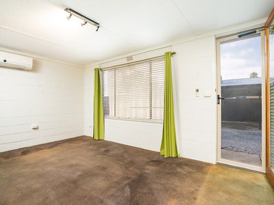 1 / 38 LAWRENCE STREET, Wodonga