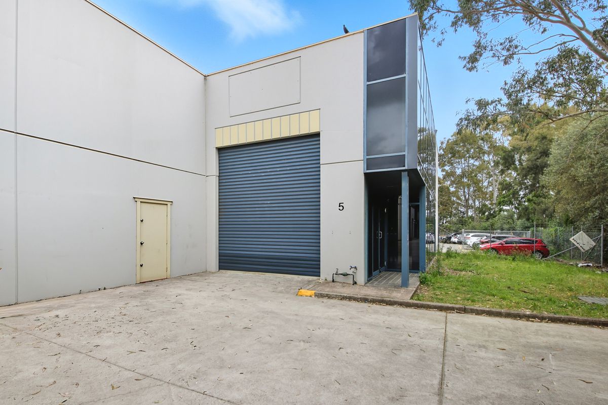 5 / 14-16 Exchange Parade, Smeaton Grange