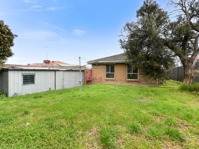 10 Kingfisher Drive, Doveton