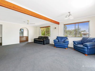 6 Jacaranda Avenue, Taranganba