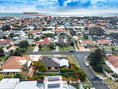 22 Tamarisk Drive, Halls Head
