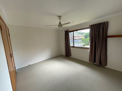 4 / 10 Palara, Rochedale South