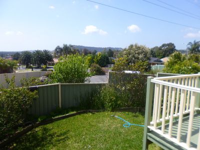 4 / 52 Daintree Drive, Albion Park