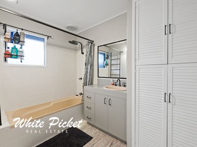 27 Mulherin Street, East Mackay
