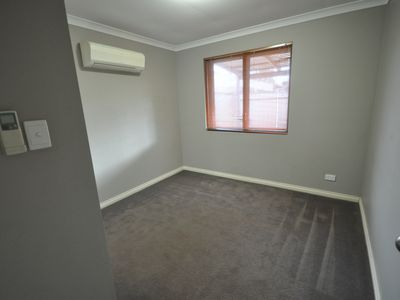 15 / 4 Reynolds Place, South Hedland