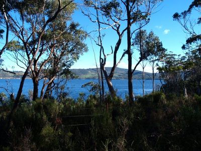 40 Craypoint Parade, Eggs And Bacon Bay