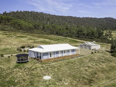 877 Lonnavale Road, Lonnavale