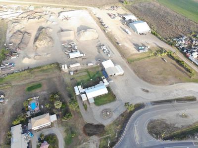 Large Established Earthmoving Business in the Whitsundays North Qld