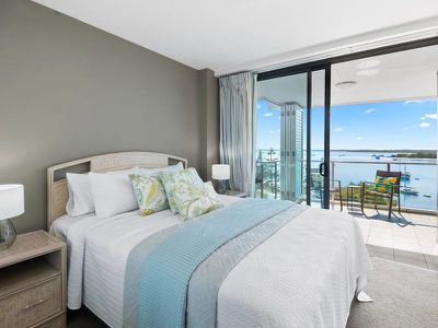 1503 / 438 Marine Parade, Biggera Waters