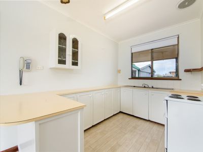 11 Bryan Street, Allendale East