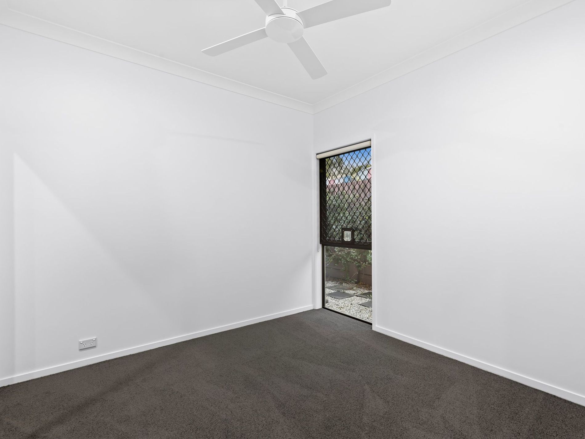 15 Hawksbury Crescent, Wakerley