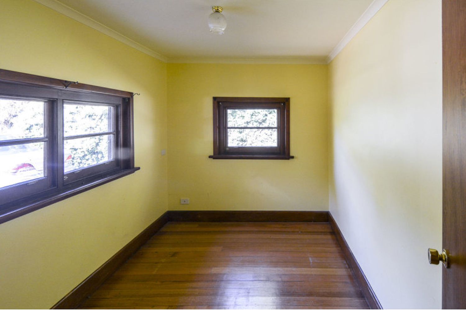 28 Dooen Road, Horsham