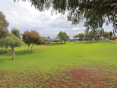 7 Coliban Approach , Baldivis