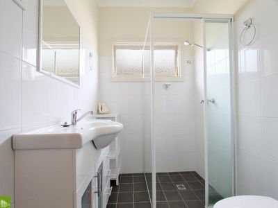 214 Lakeview Pde, Primbee