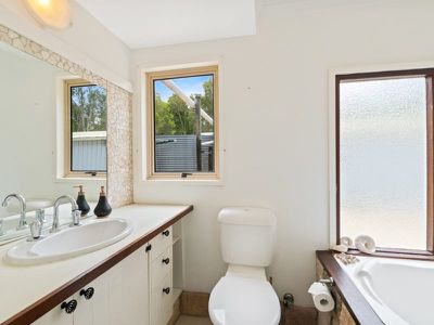 21 Illawarra Drive, Cooroibah