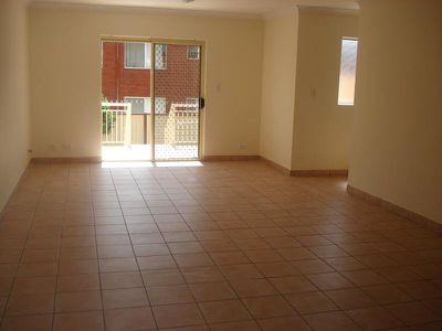 3 / 52 Second Avenue, Campsie