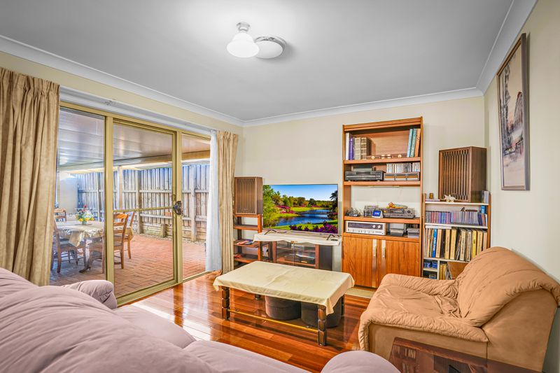 5 Coringle Place, Woodcroft